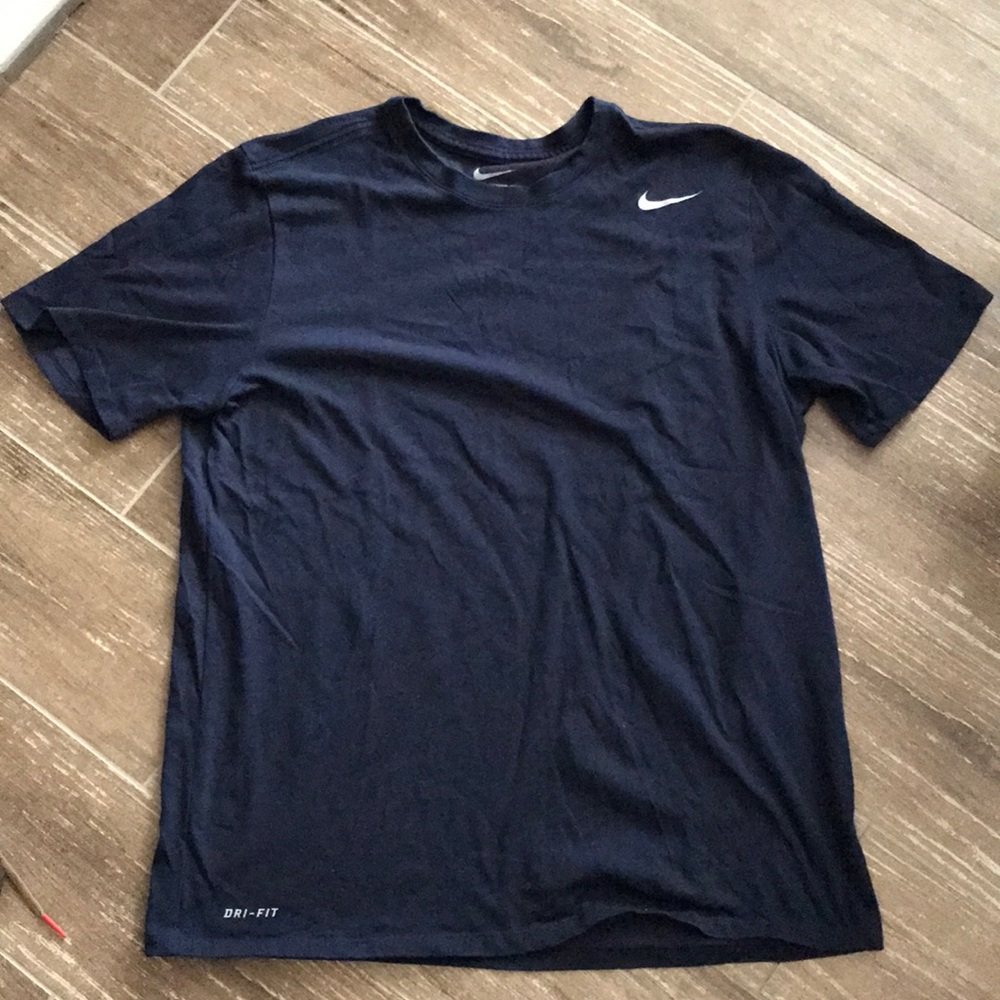 Nike tee navy blue NWOT